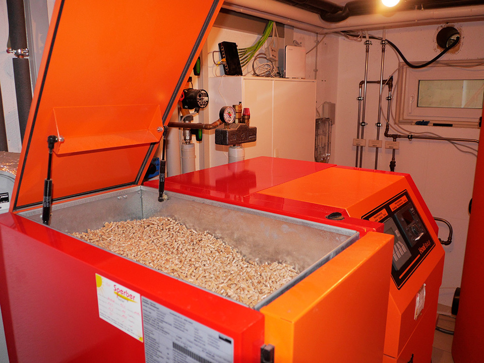 Palletheizung2 bei Sondermann Elektrotechnik GmbH in Erfurt