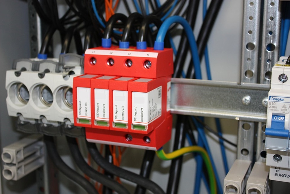 U berspannungsschutz bei Sondermann Elektrotechnik GmbH in Erfurt